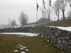 monumento_caduti_gallery1small.gif